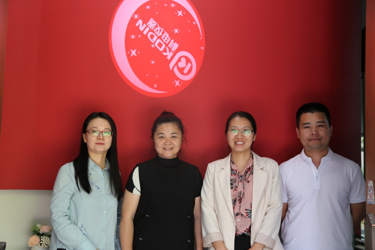 中国钢结构协会防火与防腐分会秘书长杜咏一行莅临科电仪器上海公司调研