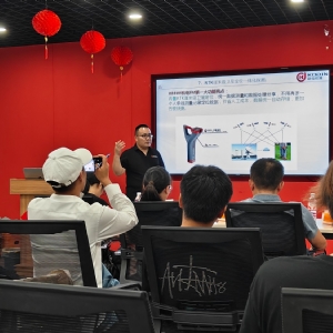 校企携手共探技术前沿 | 贵州理工学院师生一行到访科电仪器参观交流