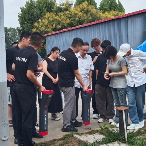 校企携手共探技术前沿 | 贵州理工学院师生一行到访科电仪器参观交流